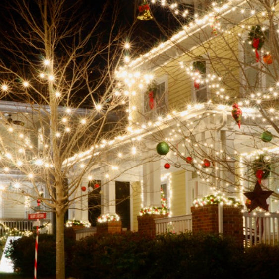 Brilliant Outdoor Christmas Lighting Strategies: Illuminating Your Home