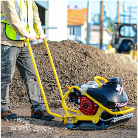 Tomahawk Power TPC90H water tank plate compactor product and accessory detail