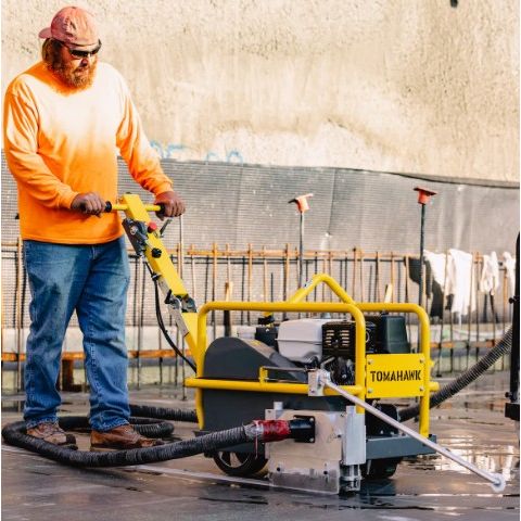 Tomahawk Power TFS10H early entry concrete saw equipment detail