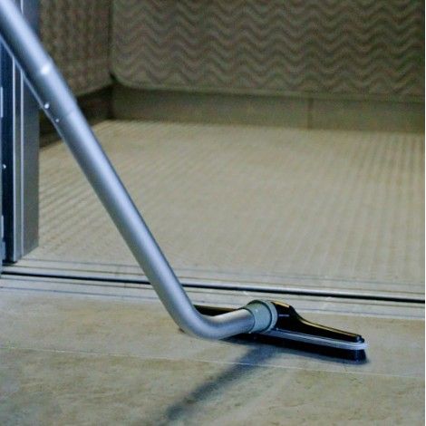 Tomahawk Power TVAC6PLUS backpack vacuum product and accessory view